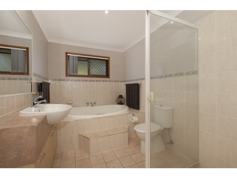 13 Palomino Drive, Mudgeeraba QLD 4213