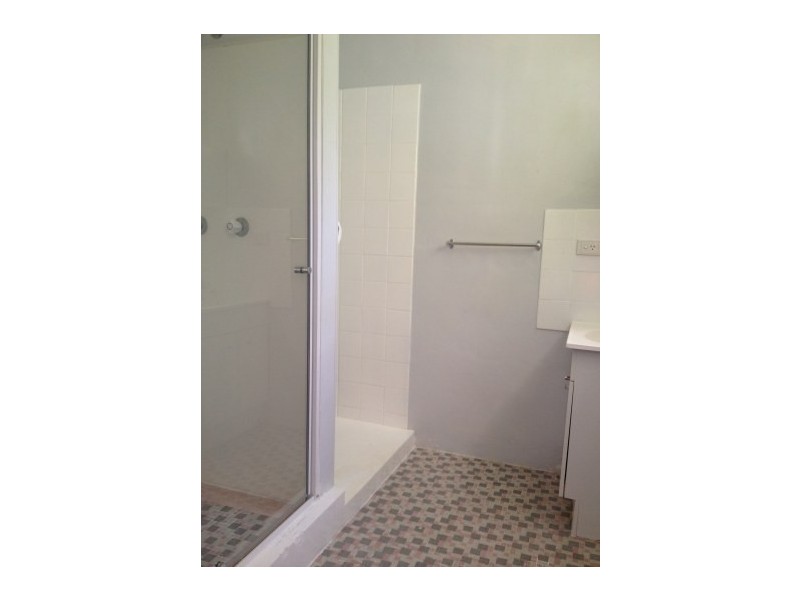 Unit 4/35 Hawthorn Terrace, Red Hill QLD 4059