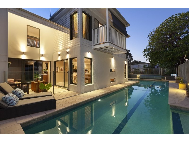 11 Goring Street, Newmarket QLD 4051