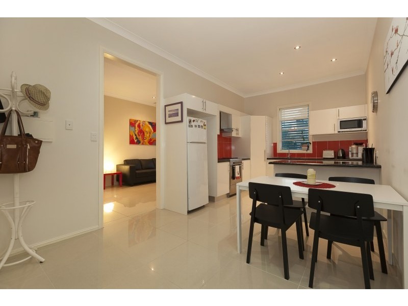 Unit 4/34 Hartley Street, Spring Hill QLD 4000