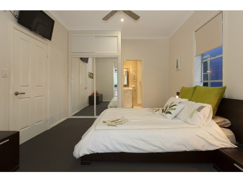 Unit 4/34 Hartley Street, Spring Hill QLD 4000