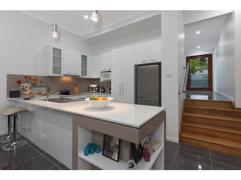 6 Phipps Street, East Brisbane QLD 4169