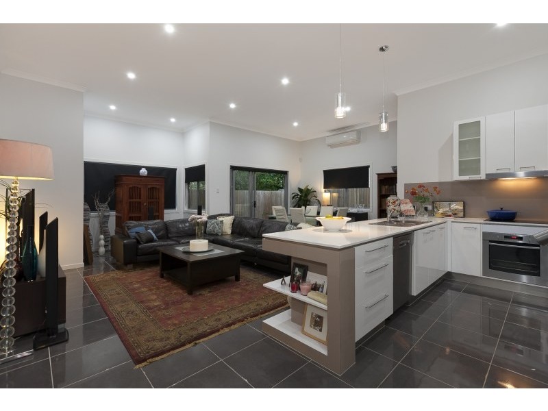 6 Phipps Street, East Brisbane QLD 4169