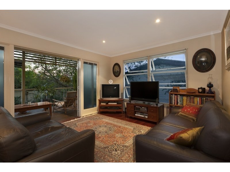 12 Sloane Street, Stafford Heights QLD 4053