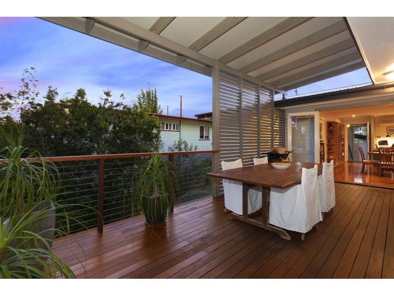 12 Sloane Street, Stafford Heights QLD 4053