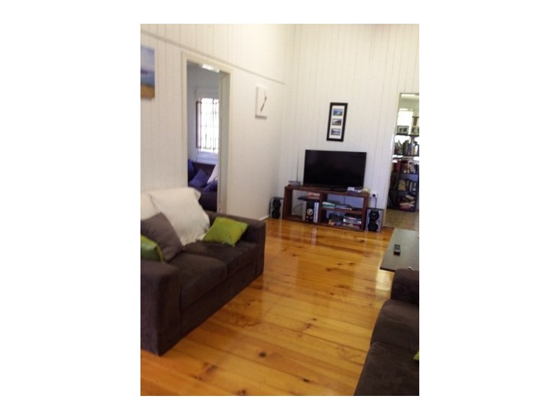 41 Agnew Street, Norman Park QLD 4170