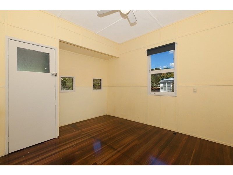 28 Frederick Street, Newtown QLD 4305