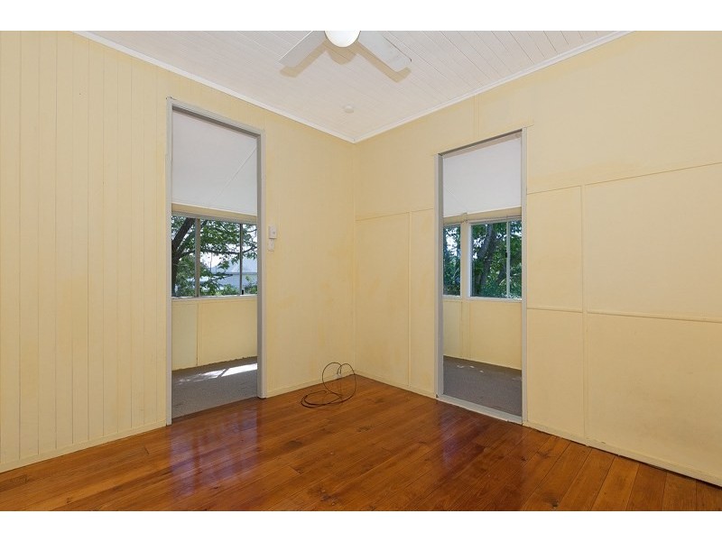 28 Frederick Street, Newtown QLD 4305
