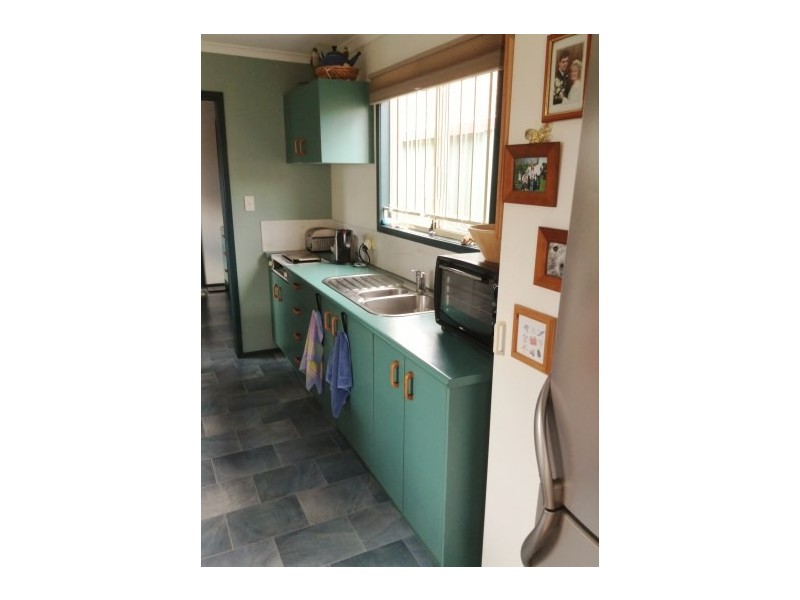 30 Bellevue Parade, Lota QLD 4179