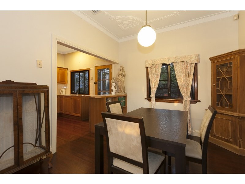 9 Colston Road, Grange QLD 4051