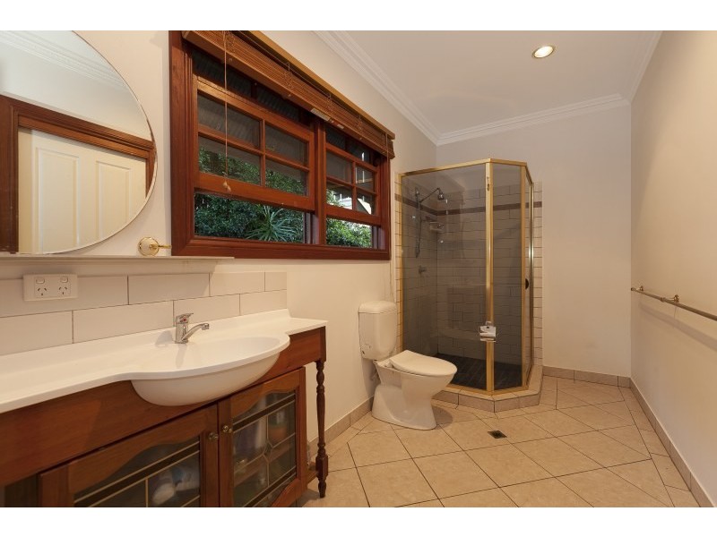 9 Colston Road, Grange QLD 4051