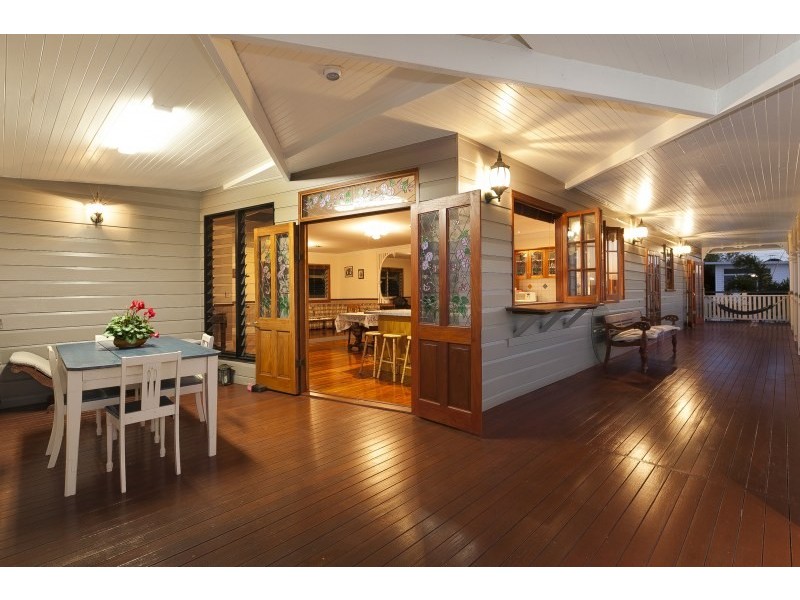 9 Colston Road, Grange QLD 4051