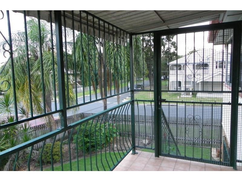 Unit 2/73 Primrose Street, Sherwood QLD 4075