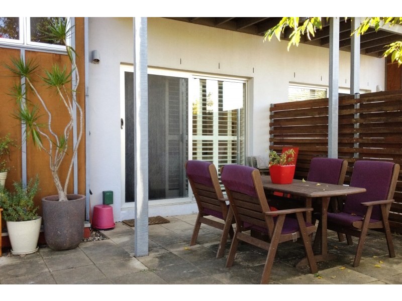 Unit 3/57 Shakespeare Street, Coorparoo QLD 4151