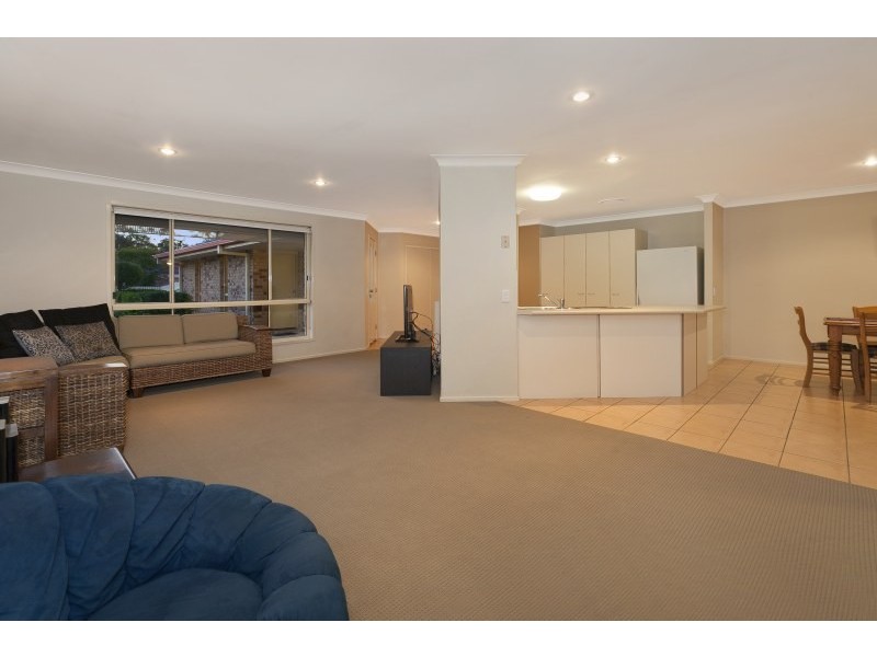 4 Johns Crescent, Boondall QLD 4034