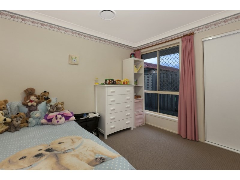 4 Johns Crescent, Boondall QLD 4034