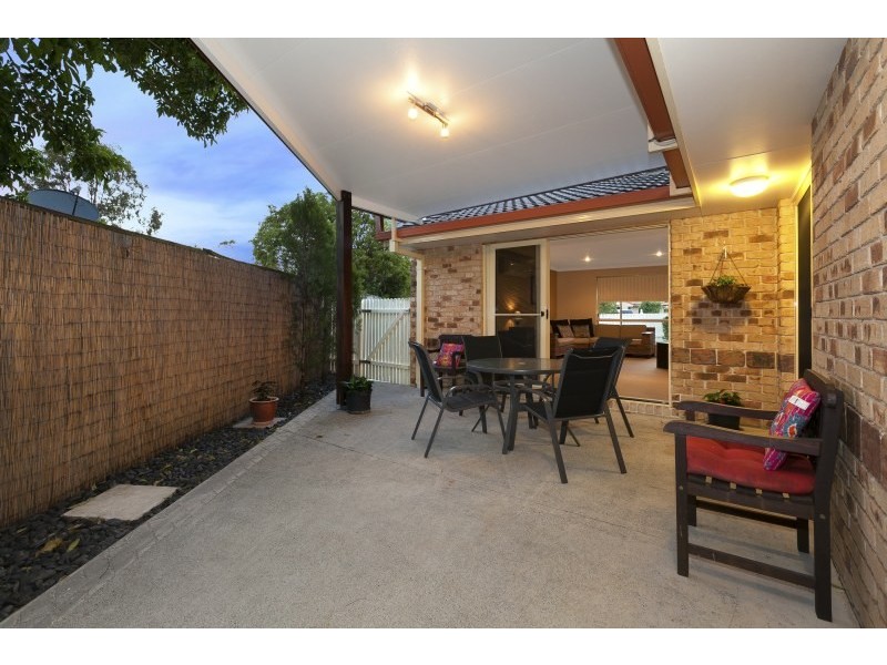 4 Johns Crescent, Boondall QLD 4034