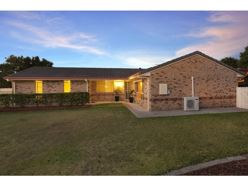 4 Johns Crescent, Boondall QLD 4034