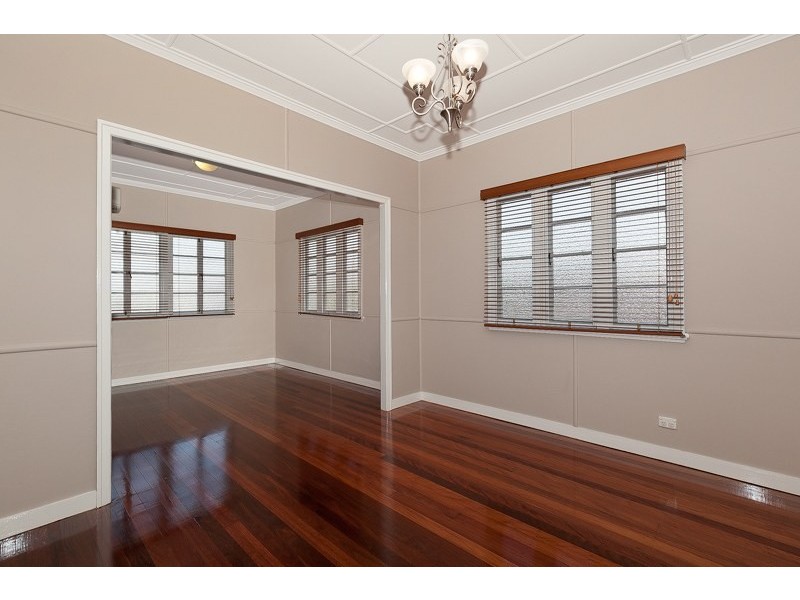 82 Boothby Street, Kedron QLD 4031