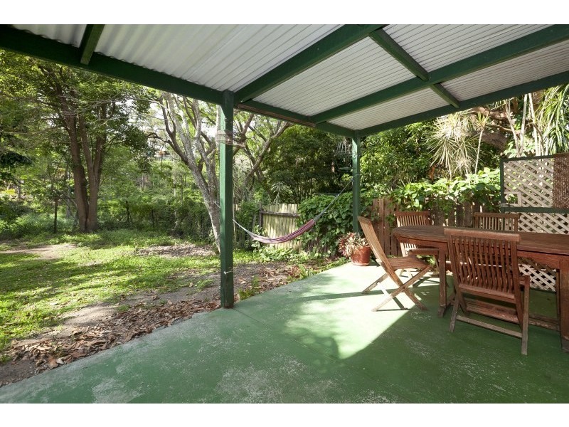 90 McLean Parade, Ashgrove QLD 4060