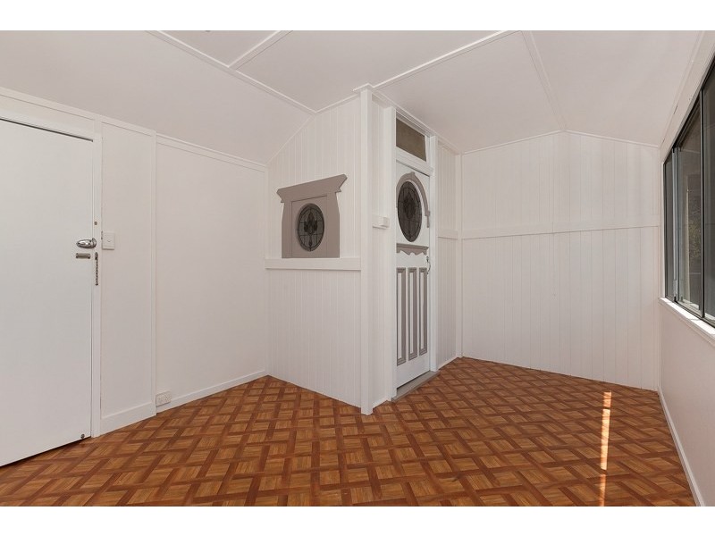 10 McNab Street, Paddington QLD 4064