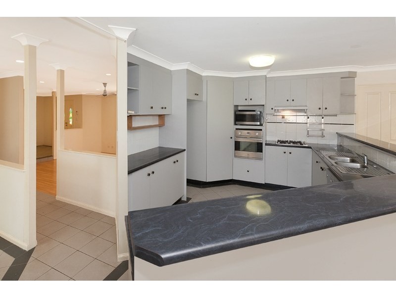 22 Gibson Crescent, Bellbowrie QLD 4070