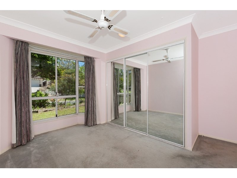 22 Gibson Crescent, Bellbowrie QLD 4070