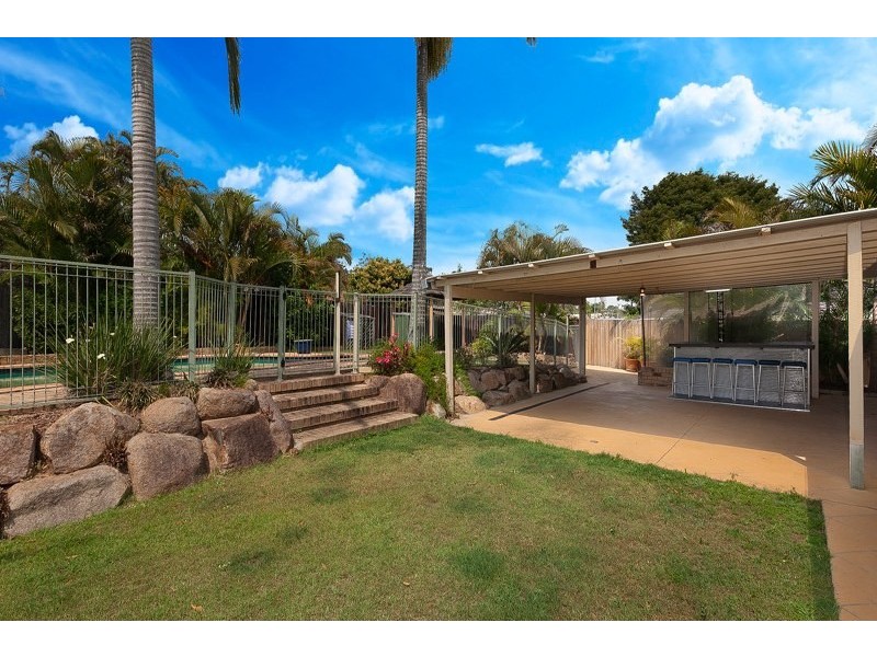 11 Acacia Place, Camira QLD 4300