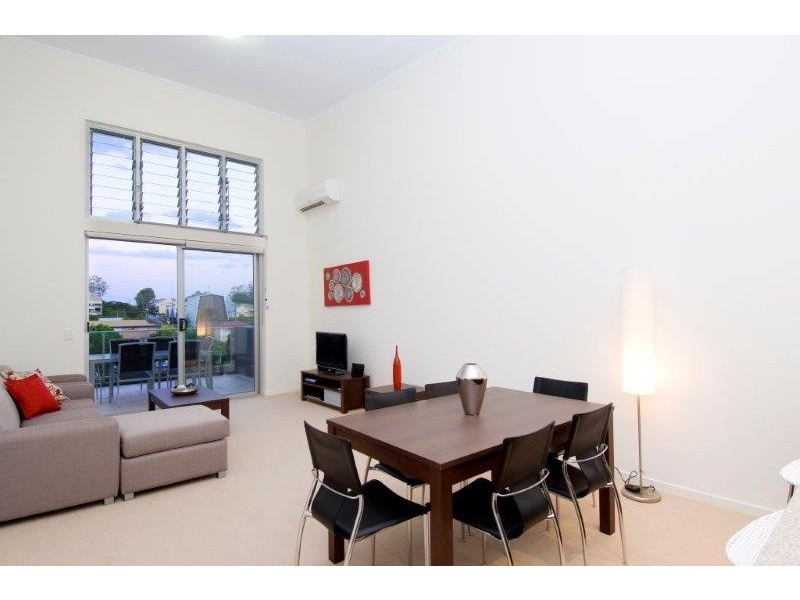 30/24 Allwood Street, Indooroopilly QLD 4068