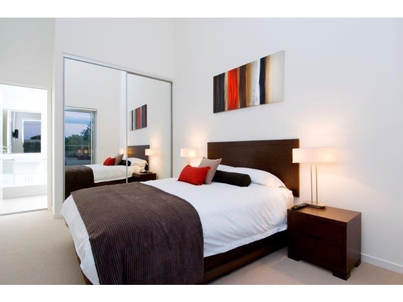 30/24 Allwood Street, Indooroopilly QLD 4068