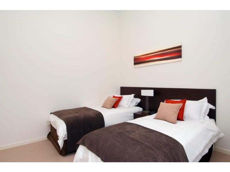 30/24 Allwood Street, Indooroopilly QLD 4068