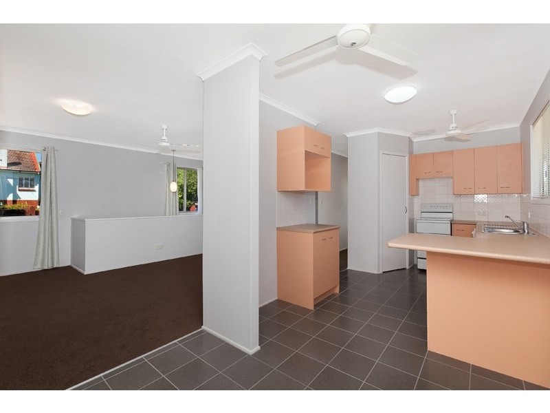 21 Walter Street, Holland Park West QLD 4121