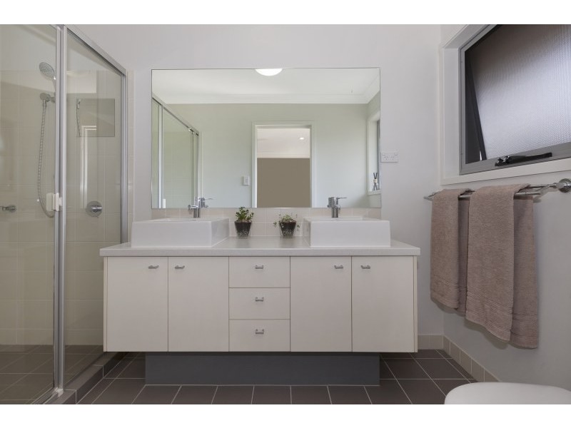 34 Witty Road, Moggill QLD 4070