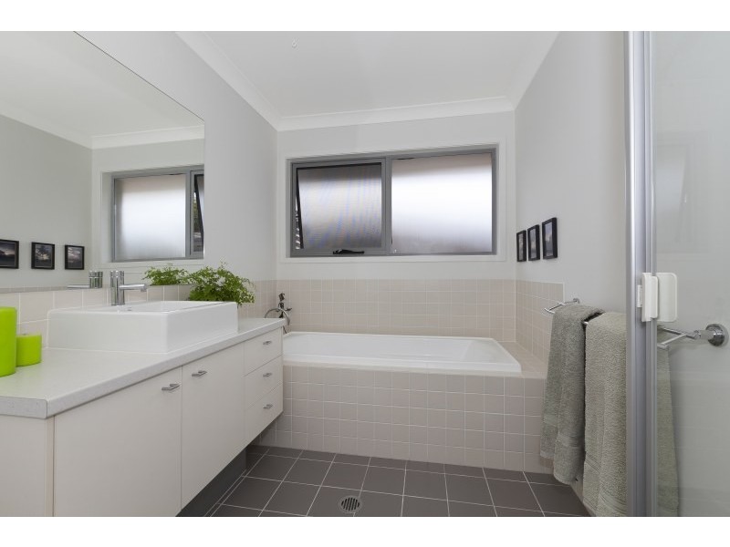 34 Witty Road, Moggill QLD 4070