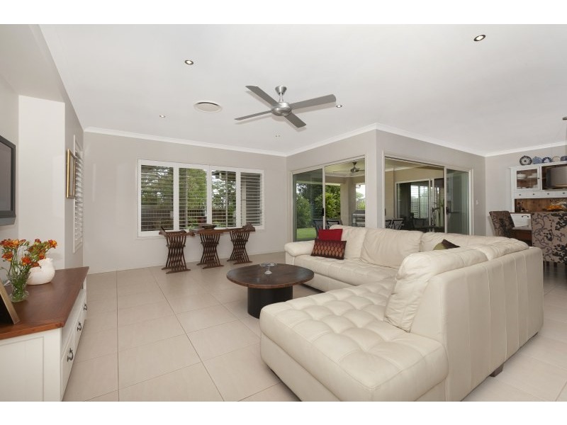 12 Paperbark Circuit, Moggill QLD 4070