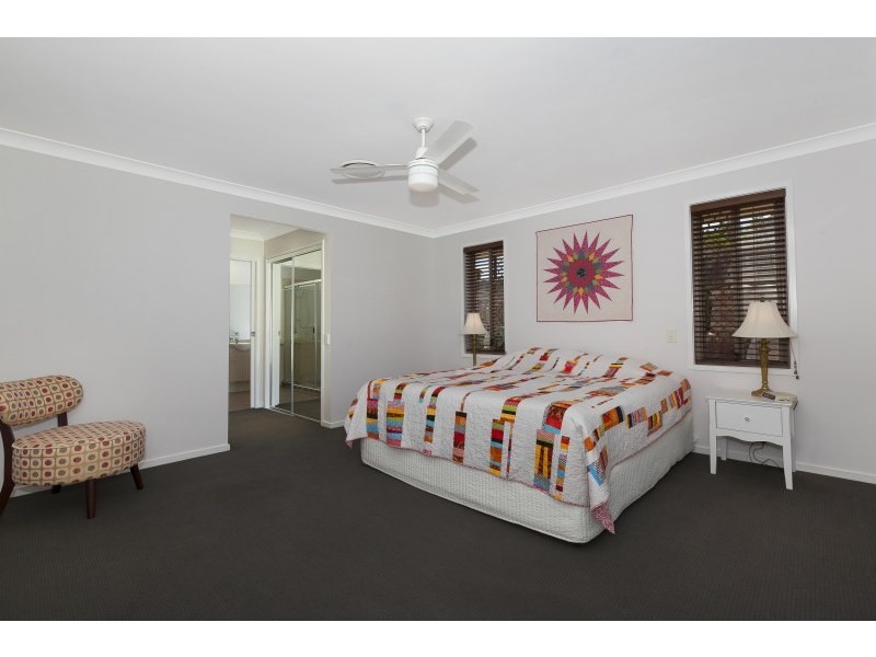 7 Stanaway Place, Bellbowrie QLD 4070