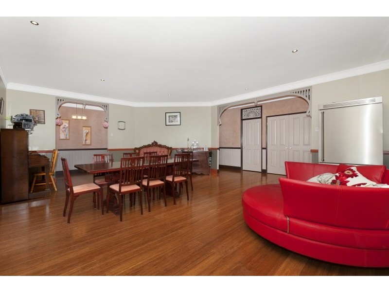 12 Stanaway Place, Bellbowrie QLD 4070