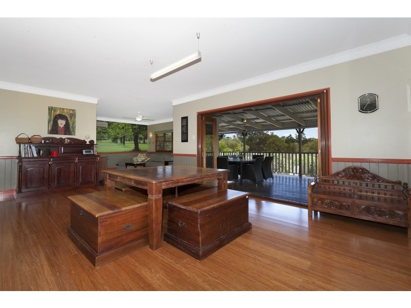 12 Stanaway Place, Bellbowrie QLD 4070