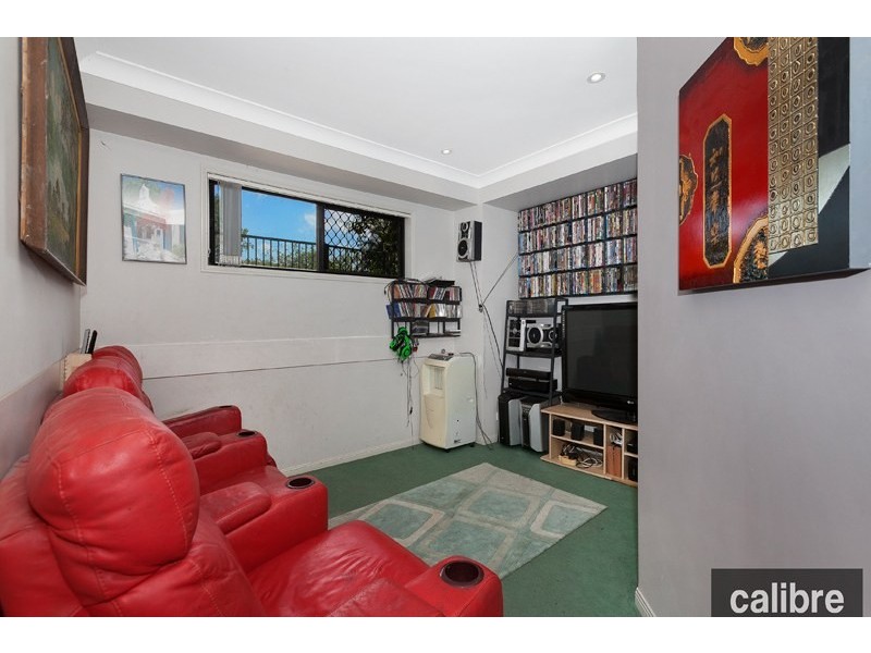 51 Lagoon Crescent, Bellbowrie QLD 4070