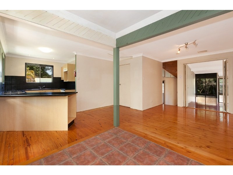 69 Bennett Road, The Gap QLD 4061