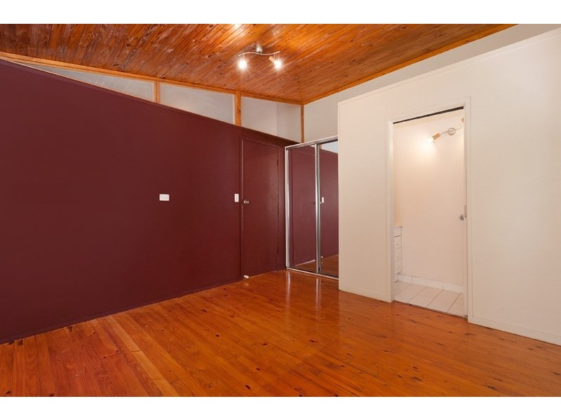 69 Bennett Road, The Gap QLD 4061