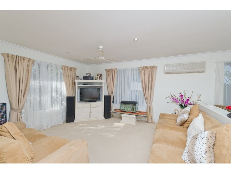 20 Nook Place, Moggill QLD 4070