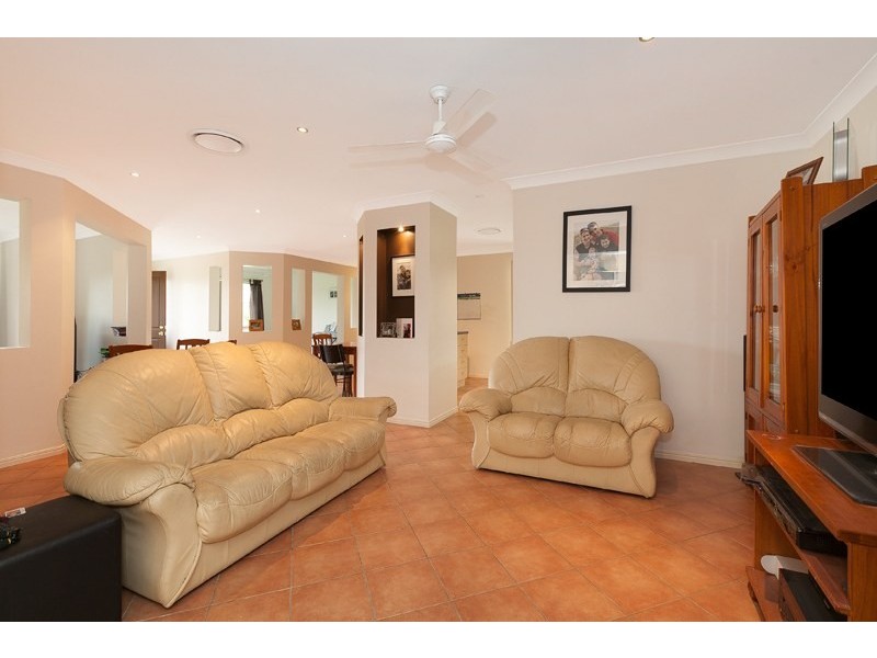 3 Taltarni Circuit, Mitchelton QLD 4053