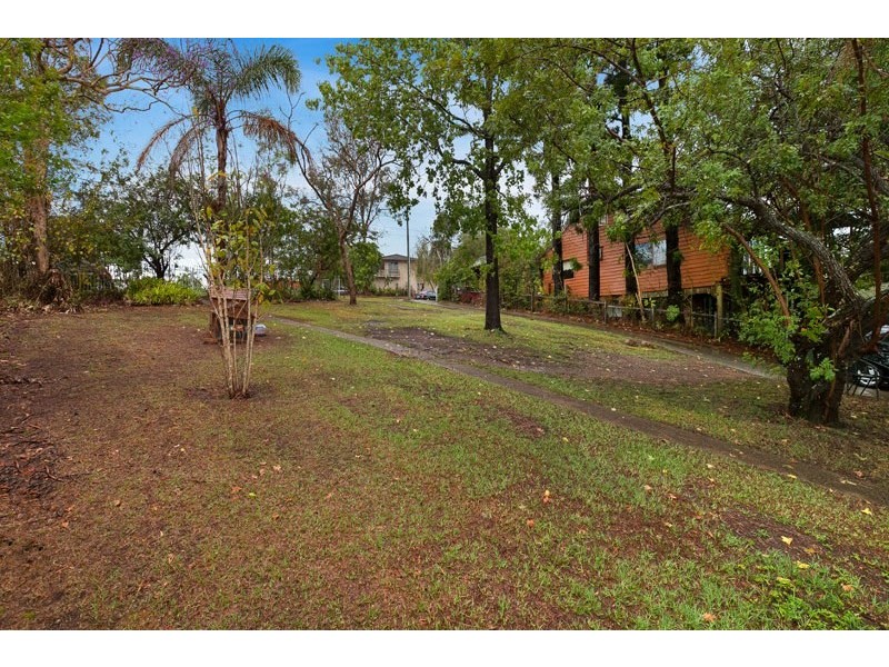 27 Jevons Street, The Gap QLD 4061