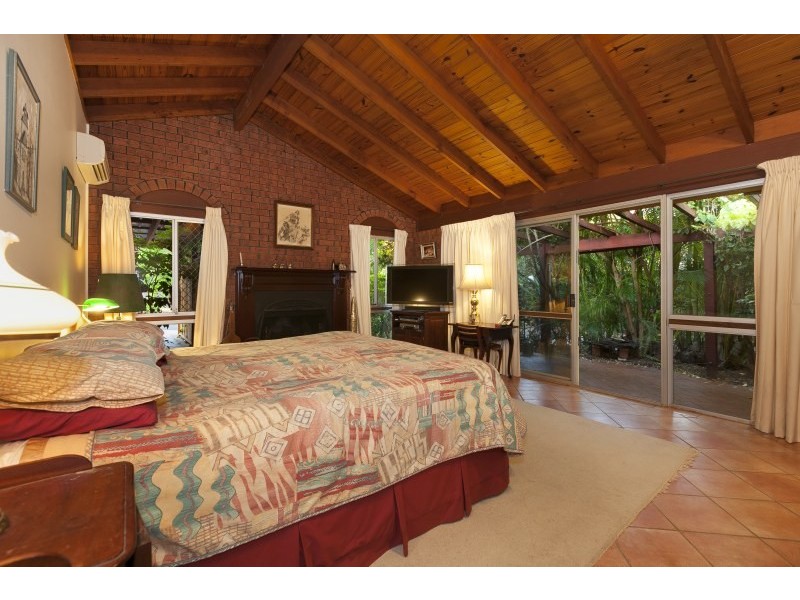 24 Tullira Street, The Gap QLD 4061