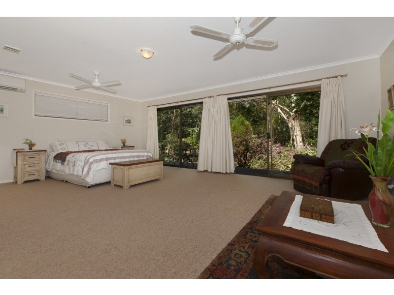 12 Vanwall Road, Moggill QLD 4070