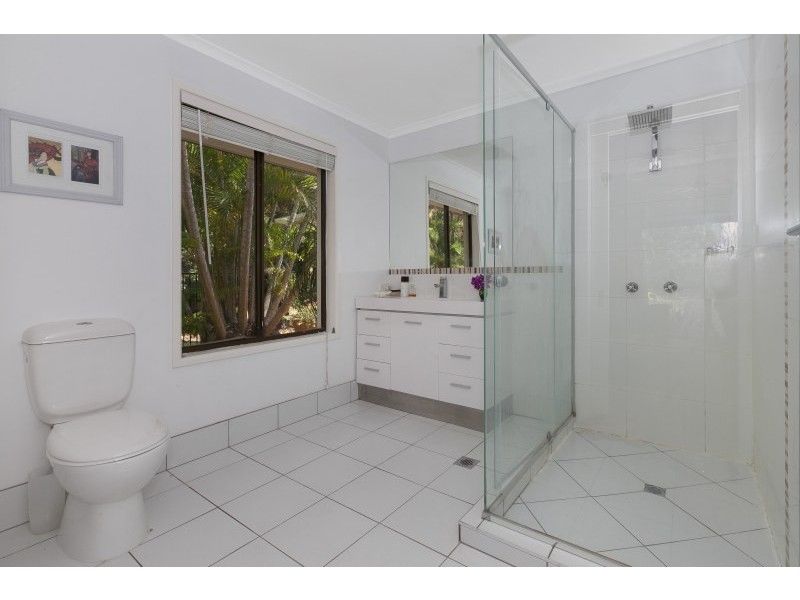 12 Vanwall Road, Moggill QLD 4070