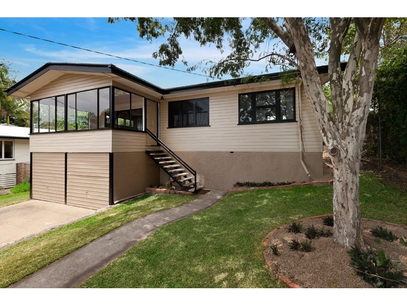 90 Ringrose Street, Stafford Heights QLD 4053