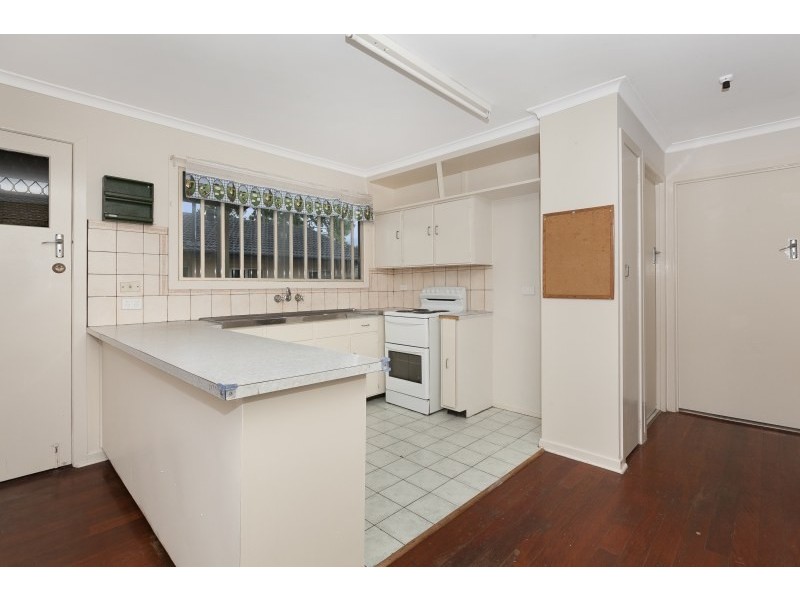 17 Burbank Street, Stafford Heights QLD 4053