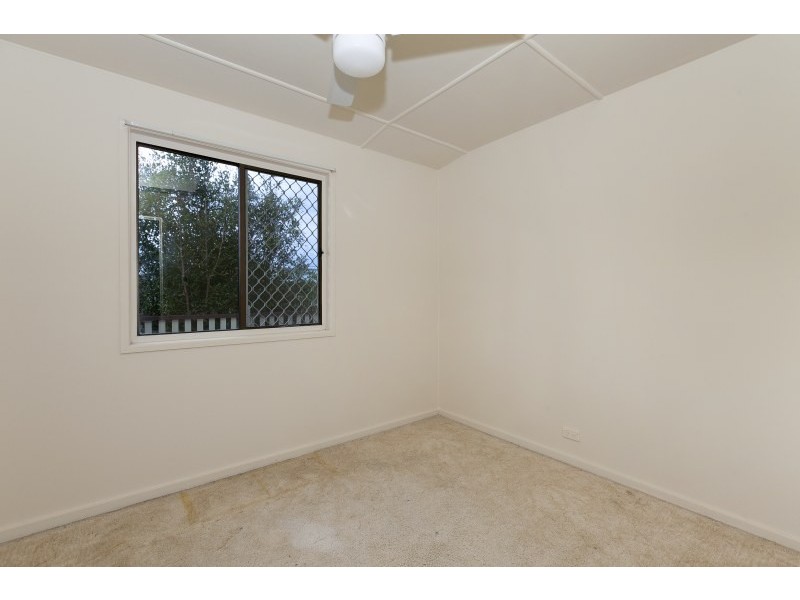 17 Burbank Street, Stafford Heights QLD 4053